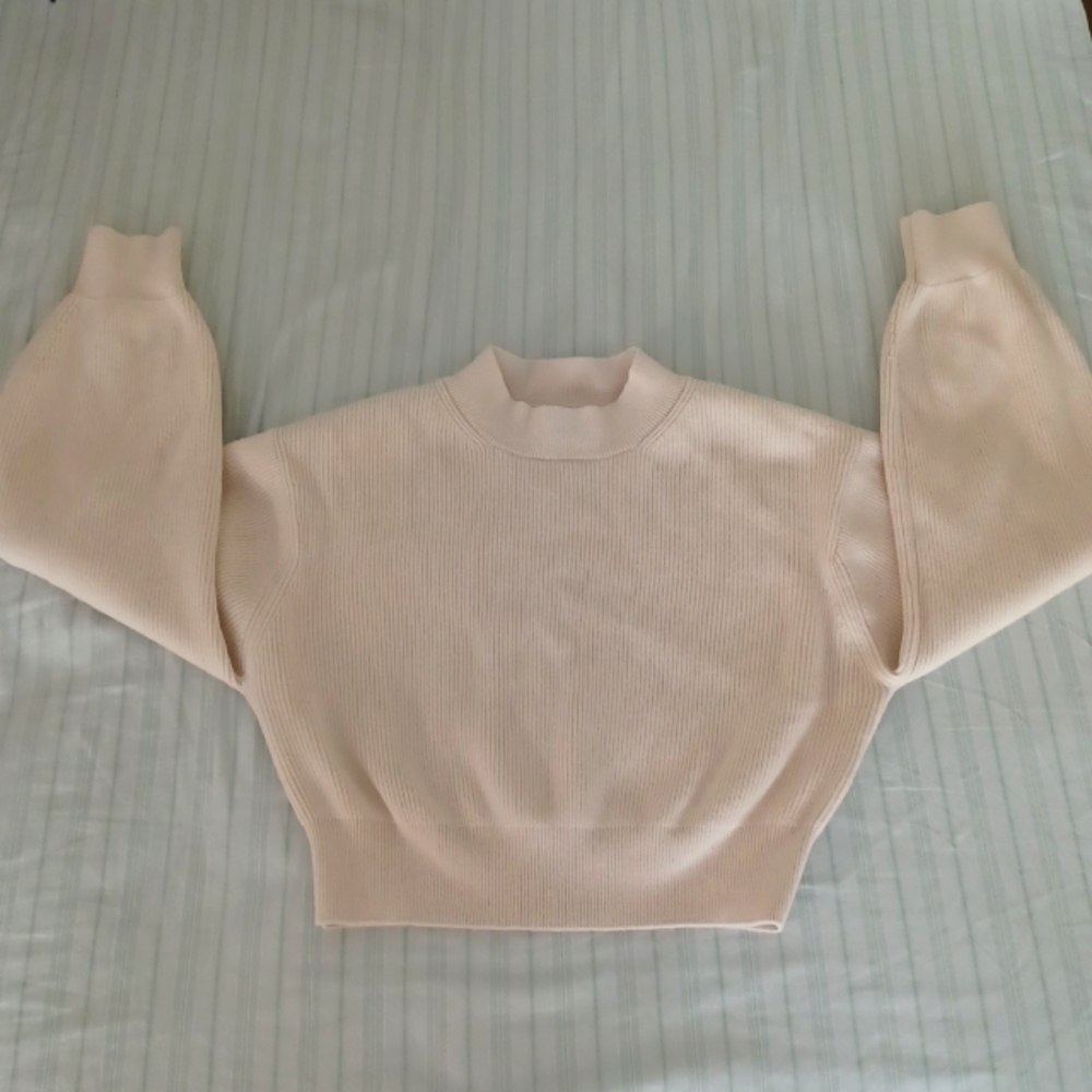 &OtherStories Cropped Knit